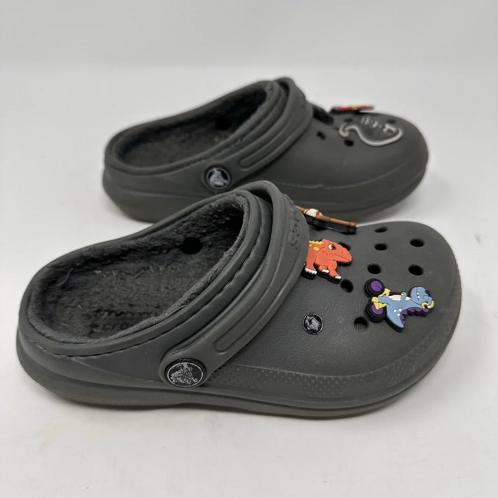 Crocs Gray Classic Slip On Clogs w / Dinosaur Charms Kids Size 12 C